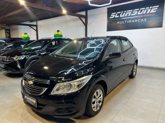 CHEVROLET ONIX 1.0 MPFI LT 8V FLEX 4P MANUAL CHEVROLET ONIX 1.0 MPFI LT 8V FLEX 4P MANUAL